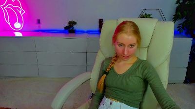 Alina__Blonde webcam cam4 model stream image