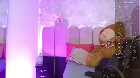 puca_ebony webcam model stream image