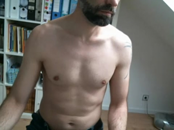 Daniel_8011 webcam model stream image