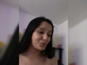 camillaa webcam model stream image