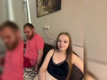 sweet1squirt webcam model stream image