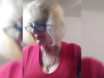 BoloshkaBlonda webcam model stream image