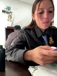 Emily-7_ webcam model stream image