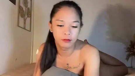 YUMMY_BELLE_CUMMER webcam model stream image