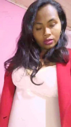 Shaniaha webcam model stream image