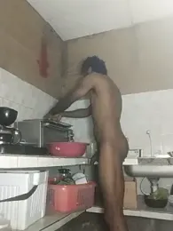 Benhtenblak webcam model stream image