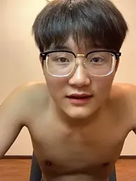 KK-cuteboy webcam model stream image