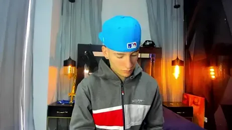 HunterHeat_ webcam model stream image