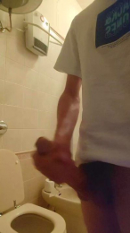 Mlmlmm webcam model stream image