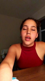 Bluvie444 webcam model stream image