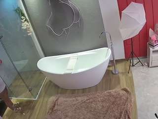 voyeurcam-casa-salsa-bathroom-5 webcam model stream image