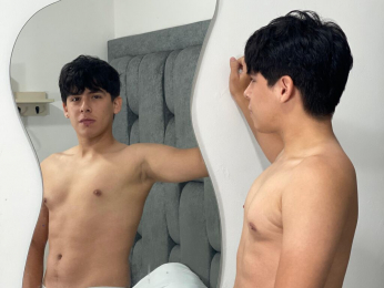AdamAshford webcam model stream image