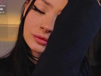LisaaLiss webcam model stream image