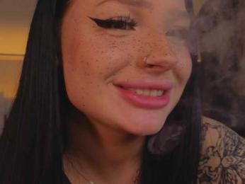 LisaaLiss webcam model stream image