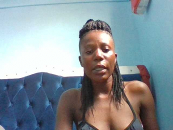 Smalltits2 webcam model stream image
