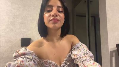 SiriLipsKiss webcam model stream image