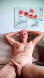 newmanbody webcam model stream image