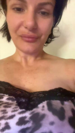 Domitilla_ webcam model stream image