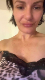 Domitilla_ webcam model stream image