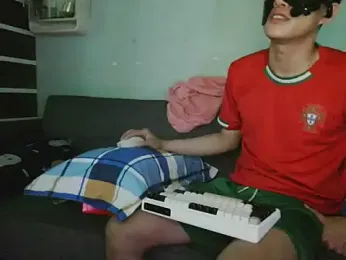 boyhigh1997 webcam model stream image