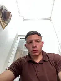 santiObrero webcam model stream image