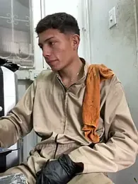 santiObrero webcam model stream image