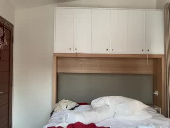 livslifee webcam model stream image