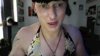 Hellboy888 webcam model stream image