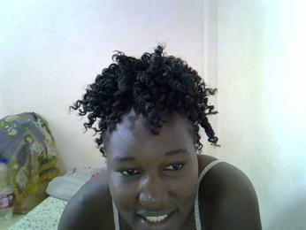 sweet-saffron webcam bongacams model stream image