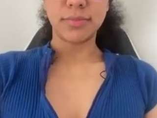 valeryevan webcam model stream image