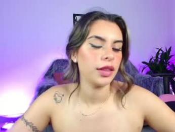 mayli_xx webcam model stream image