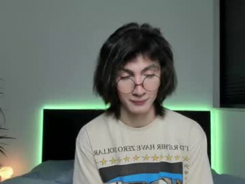 wow_lover webcam model stream image