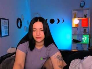 veronica-bubble webcam model stream image