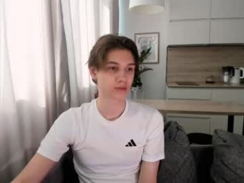 0verlandd webcam model stream image