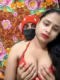 Seducing_couple webcam model stream image