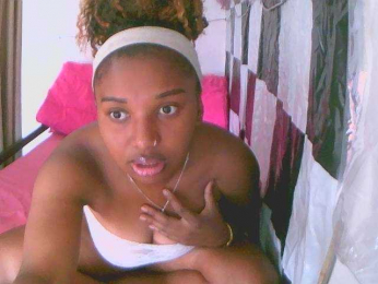 Linah1 webcam model stream image