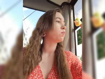 Juliberry webcam model stream image