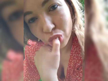 Juliberry webcam model stream image