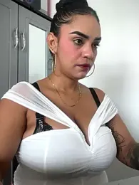 Sara-77 webcam model stream image