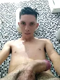 welitonzz28 webcam model stream image