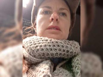 Erine9900 webcam model stream image