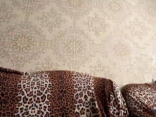 Alma Brigs webcam model stream image