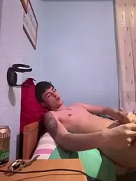 hugitolopez webcam stripchat model stream image
