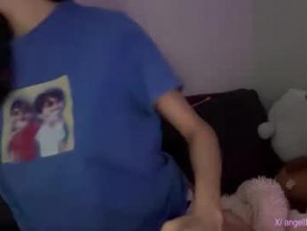 angelllsworlddd webcam model stream image