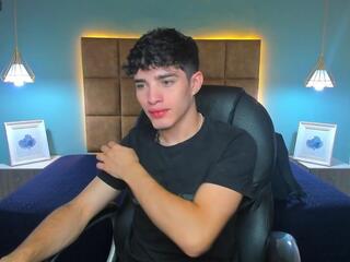 Alejandro Lombardo webcam model stream image