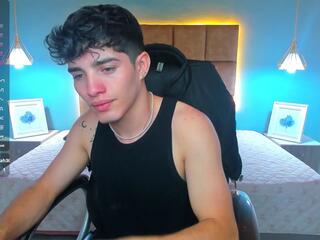 Alejandro Lombardo webcam model stream image