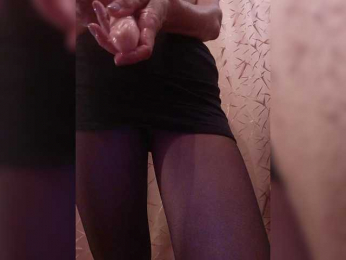 Leylla_ webcam model stream image