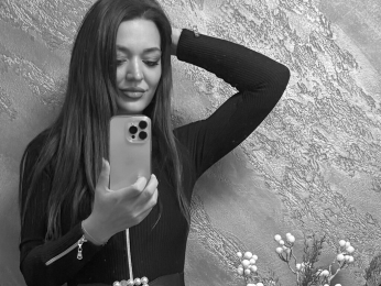 AnnaSunylor webcam model stream image