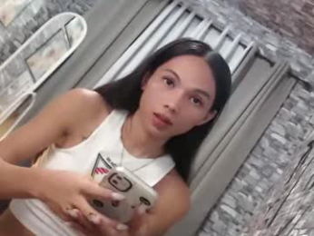 sluttychie webcam model stream image