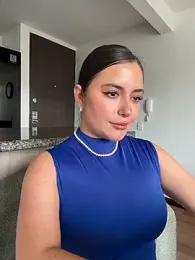 sukhakunis1 webcam stripchat model stream image